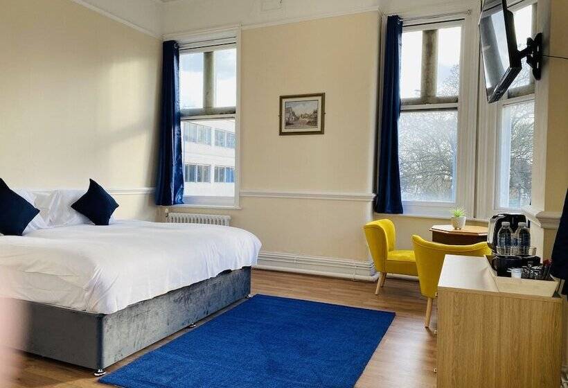 Президентский Люкс, Royal Hotel Sheerness