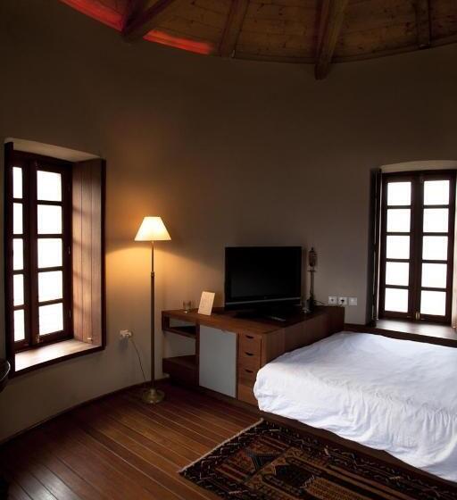 غرفة ديلوكس, Lazareto