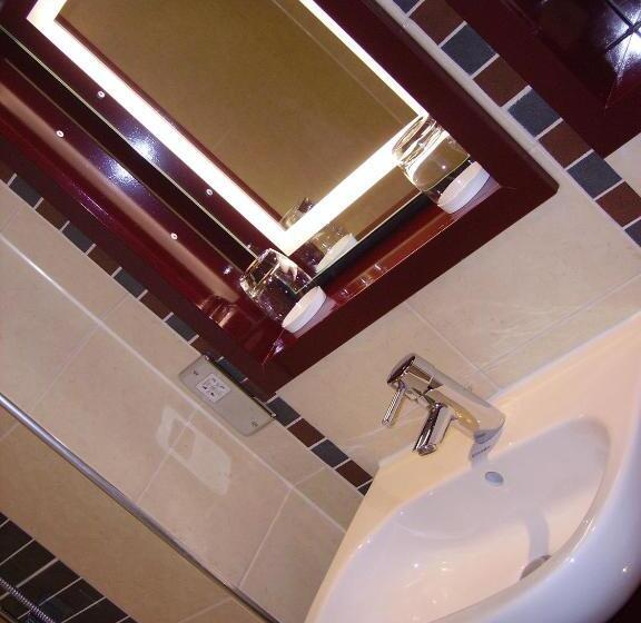 غرفة تنفيذية, The Bluebell