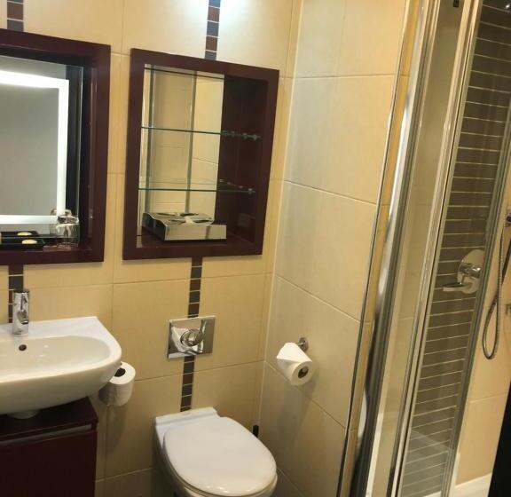 غرفة قياسية, The Bluebell