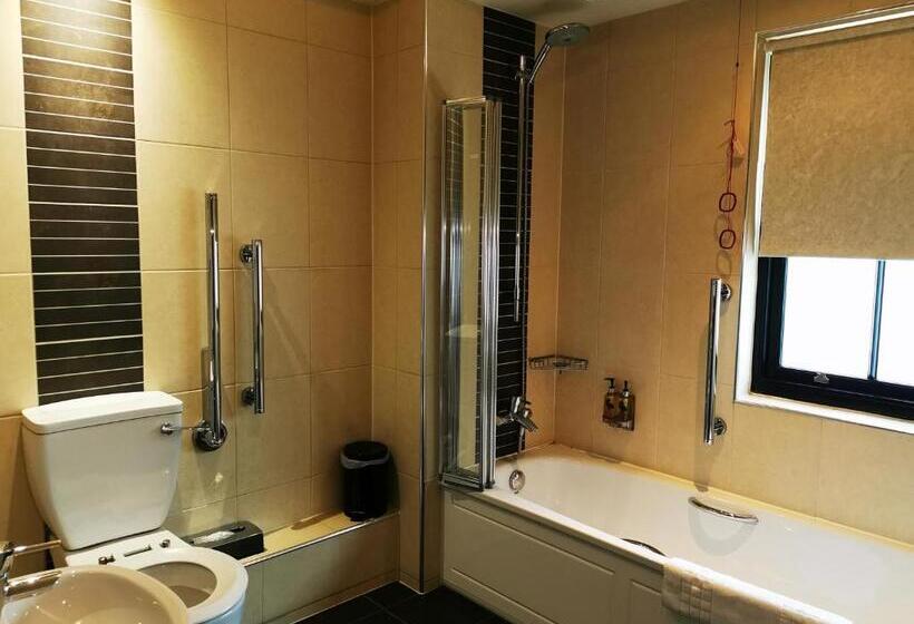 غرفة قياسية, The Bluebell