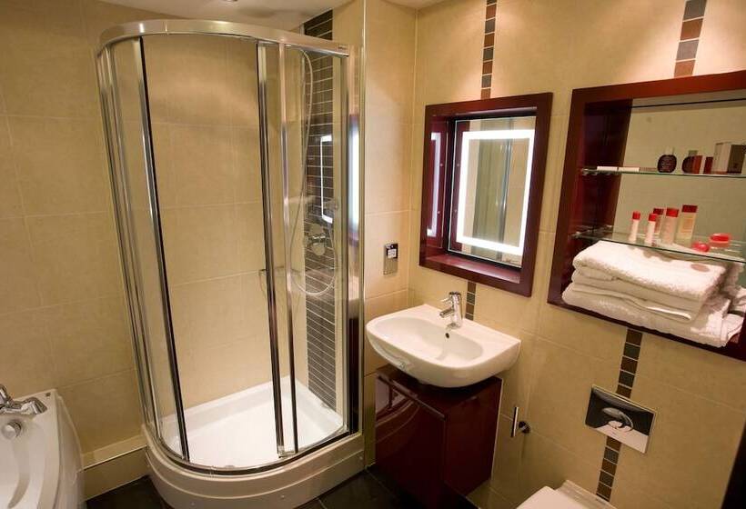 غرفة سوبيريور, The Bluebell