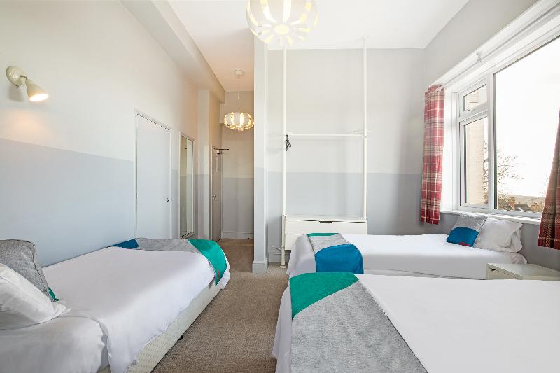 4인용 스탠다드 룸, The Green Man