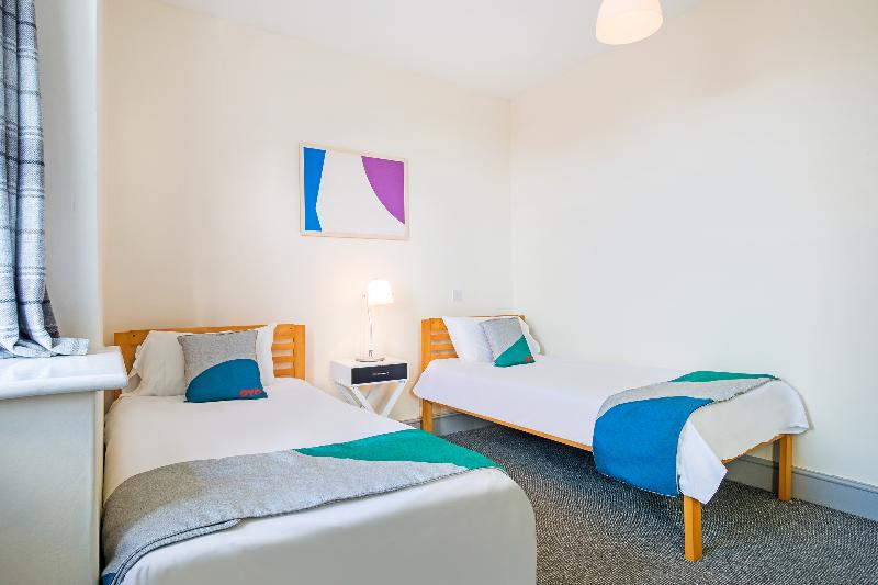 스탠다드 룸, The Green Man