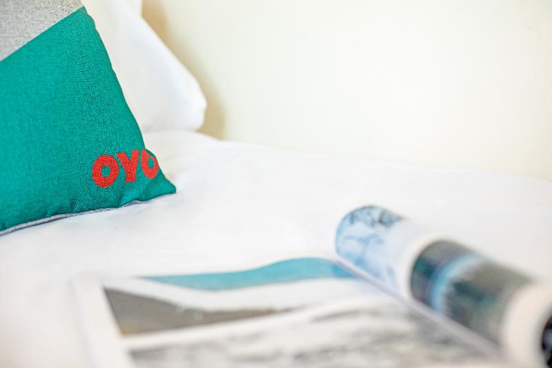 스탠다드 룸, The Green Man