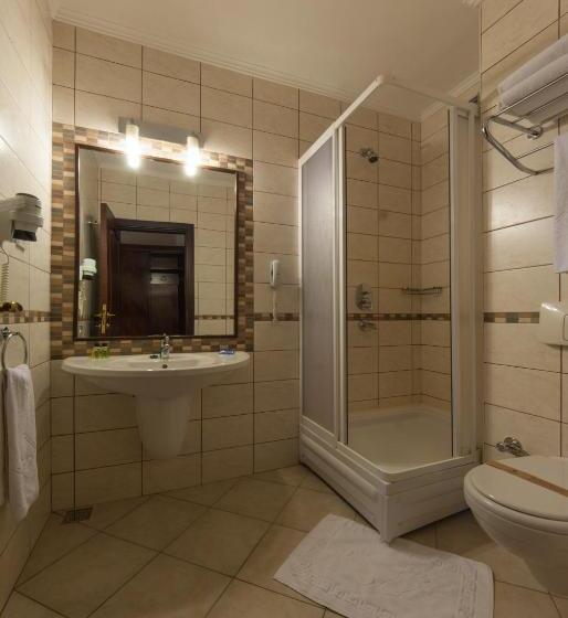 غرفة قياسية, Yucelen