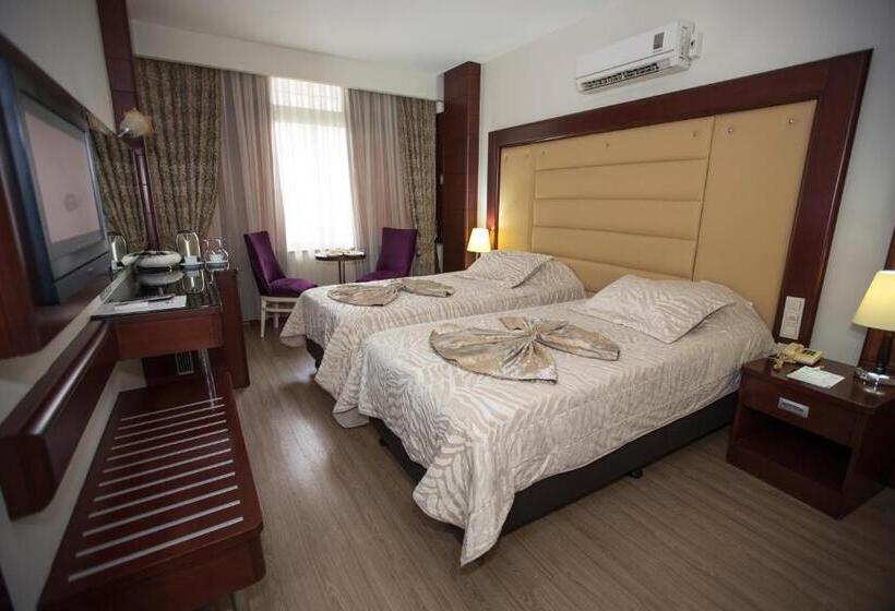 标准间, Mersin Oteli