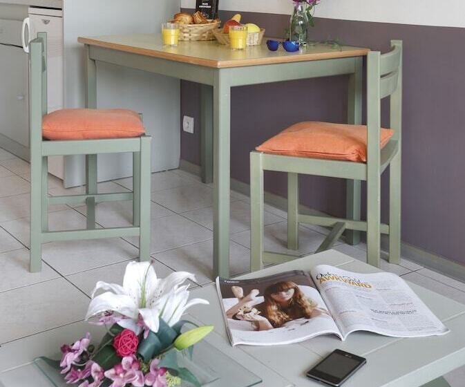 إستوديو قياسى, Vacancéole   Résid Price