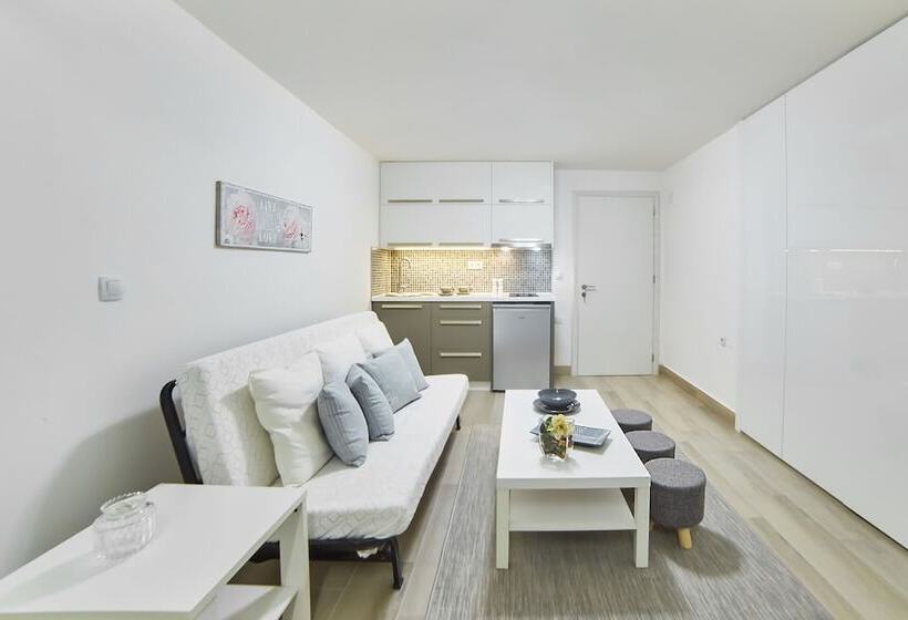 ジュニアスイート, Villa Mare Monte Apart