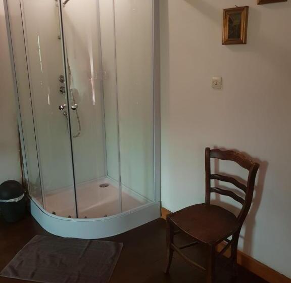 חדר סטנדרט נוף להרים, Bed En Breakfast Le Chateau