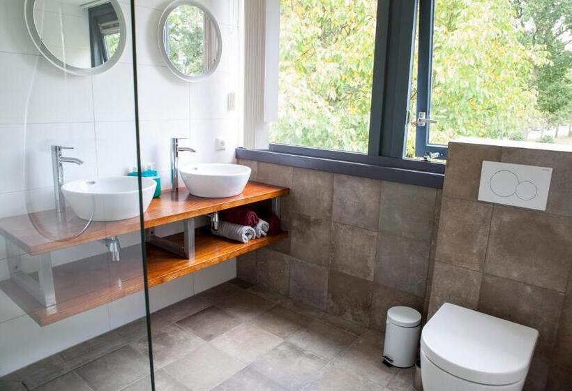 豪华房间, De Heidestroper