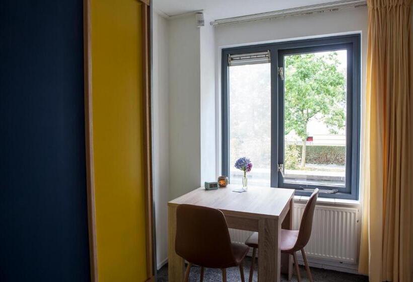 标准间, De Heidestroper