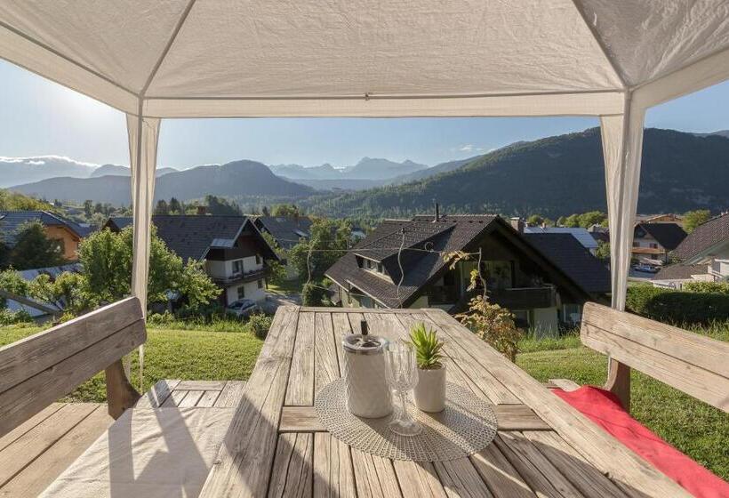 آپارتمان دلوکس 3 خوابه, Apartments Unite