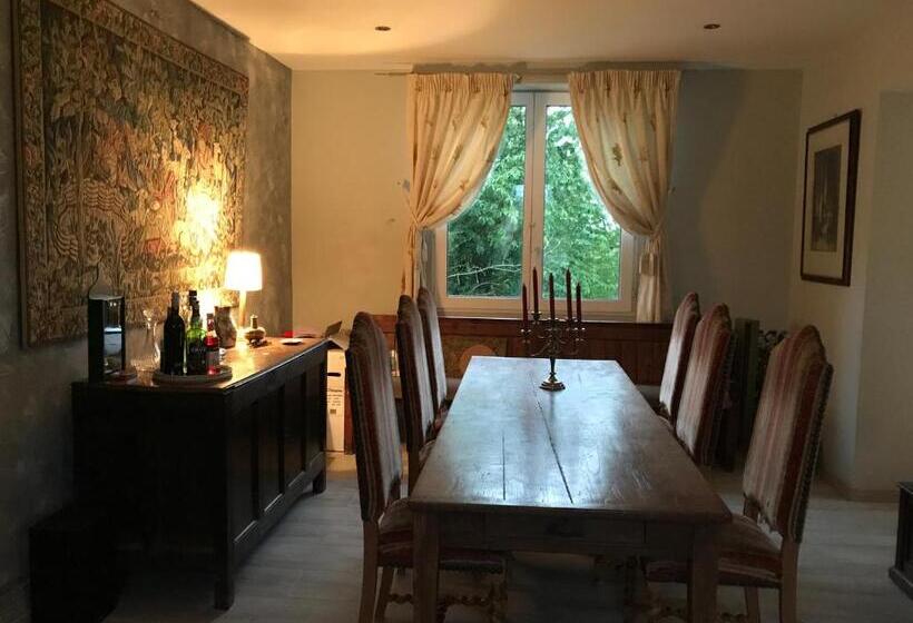 デラックスルーム, La Coulee Verte