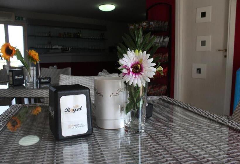 דירת חדר, Coluni Sport & Resort Srl