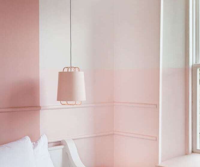 غرفة ديلوكس سرير كينج, The Russell