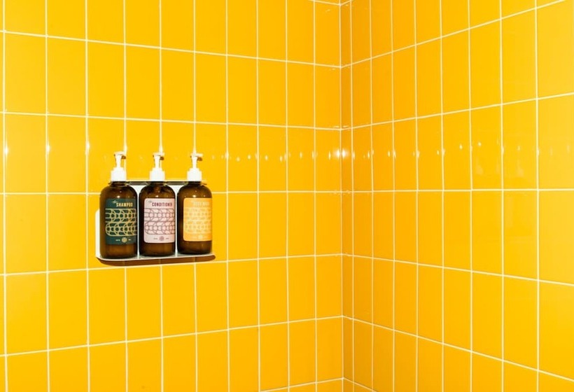 غرفة ديلوكس سرير كينج, The Russell