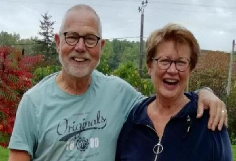 Номер Deluxe, La Perle De Frayssinet Le Gélat   Chambre D Hôtes   B&b