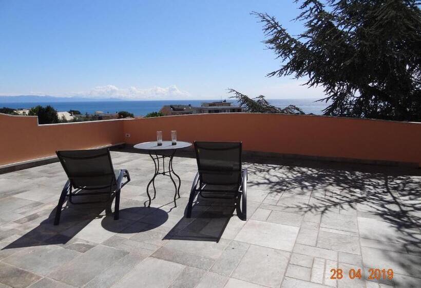 침실 2개 아파트, Bed&bluup