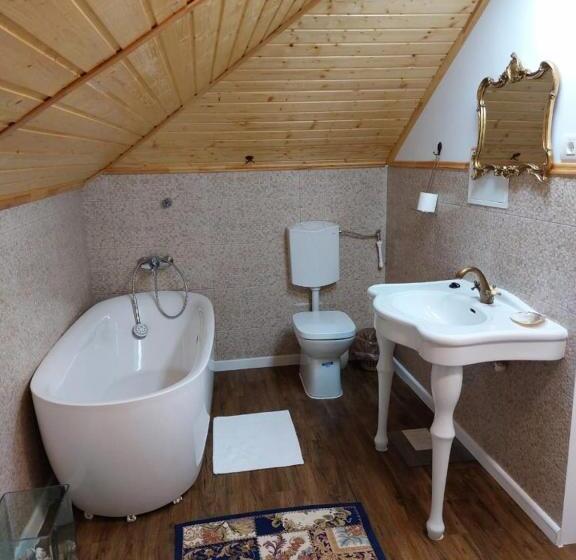 شقة غرفة واحدة, Verada Tour Guest House