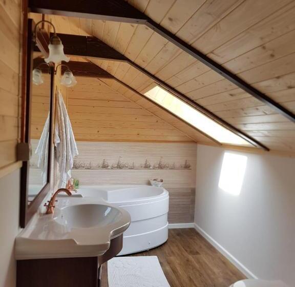 شقة غرفة واحدة, Verada Tour Guest House