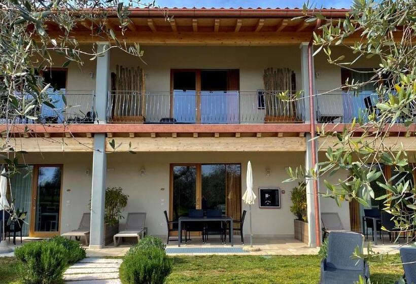 Апартаменты 1 Спальня Нижний Этаж, Agriturismo Fioralba