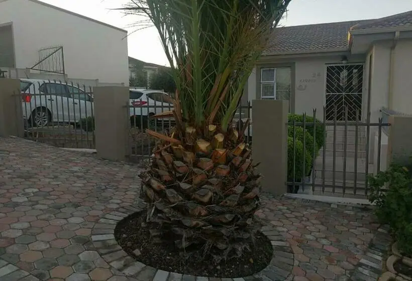 Perhehuone, 24b Kruger Cottage