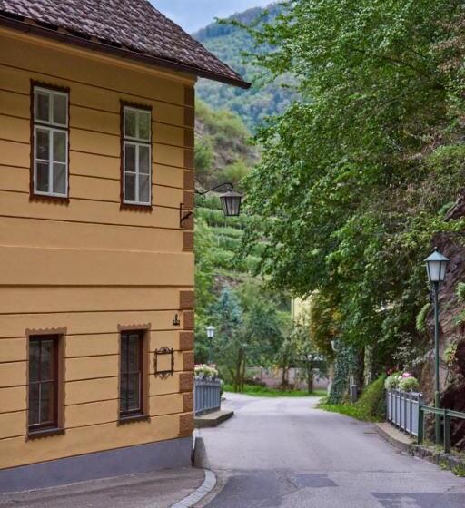 اتاق استاندارد با چشم‌انداز باغ, Haus Zum Prater