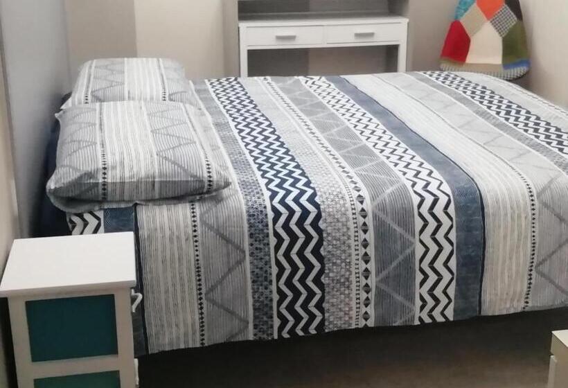 غرفة قياسية, Lagrange 23