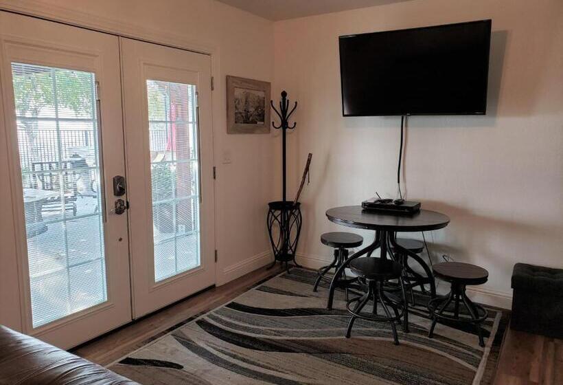 디럭스 스위트, Yosemite Foothill Retreat   Private Guest Suite #2