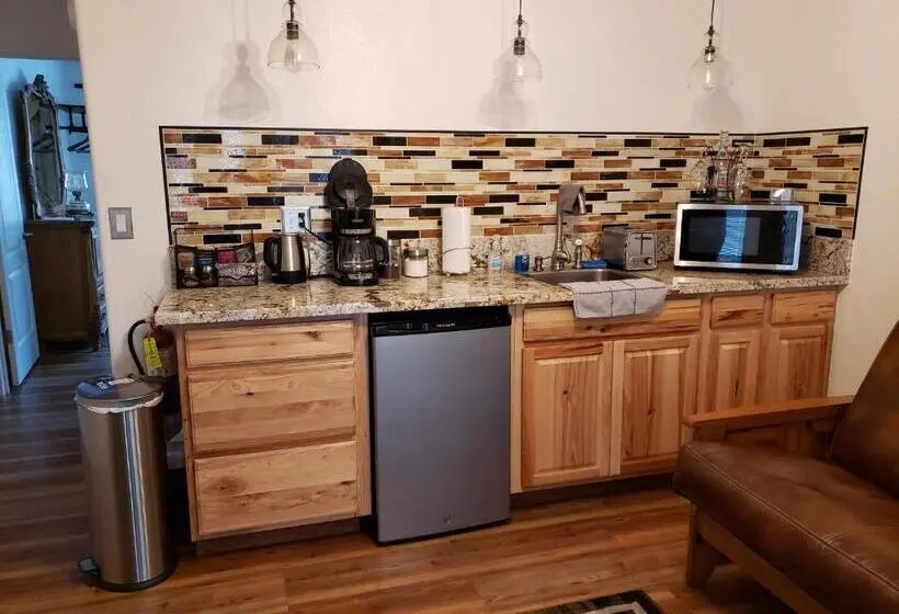 デラックススイート, Yosemite Foothill Retreat   Private Guest Suite #2