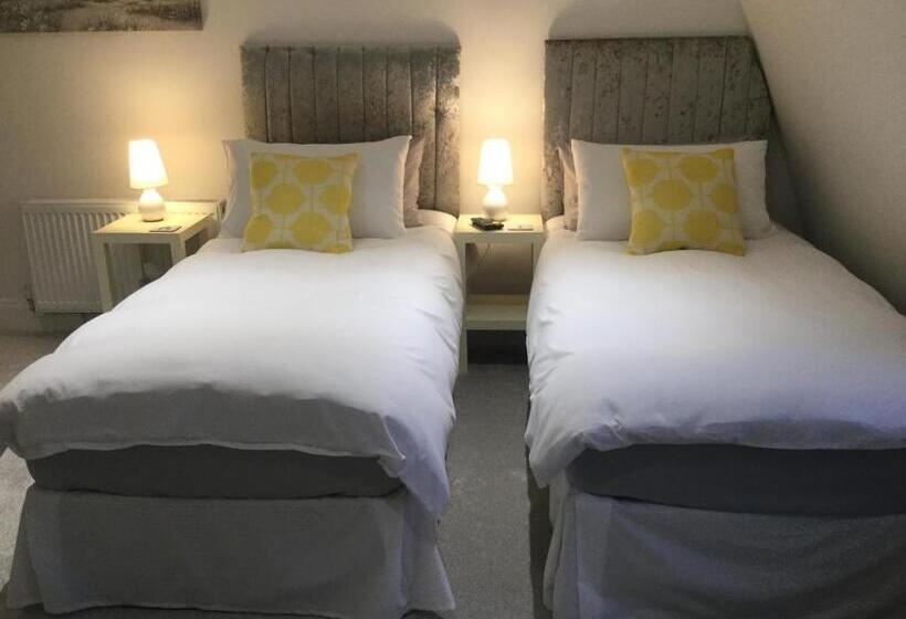 غرفة قياسية, Glebe House