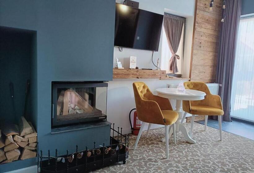 בקתה דלוקס, Residence Rooms Bucovina