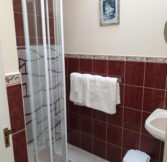 Номер Стандарт, Glencora B&b