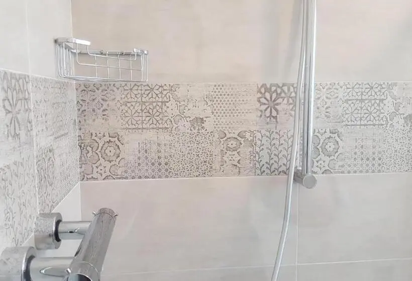 اتاق استاندارد با چشمانداز باغ, Le Botti B&b