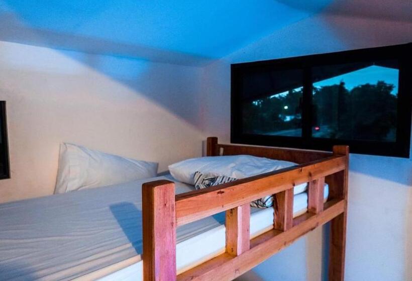 اتاق خانوادگی, Lighthaus Dp Garden Resort