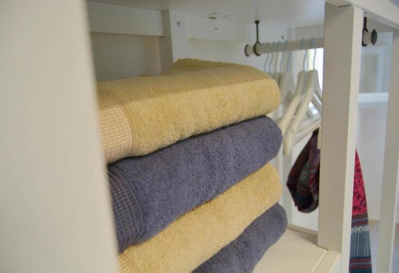 اتاق استاندارد, Piranart Boutique Hotel & More