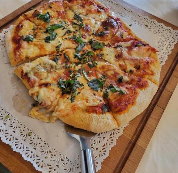 آپارتمان 1 خوابه همکف, Piranart Boutique Hotel & More