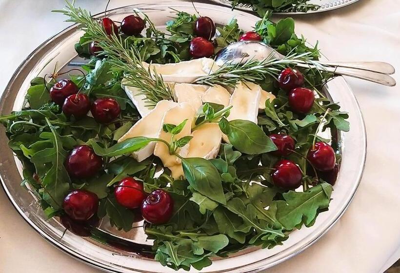 آپارتمان 1 خوابه همکف, Piranart Boutique Hotel & More