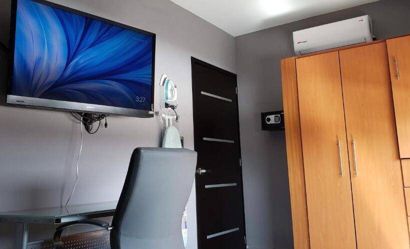 اتاق لوکس, El Suburbio   Morelos Sur
