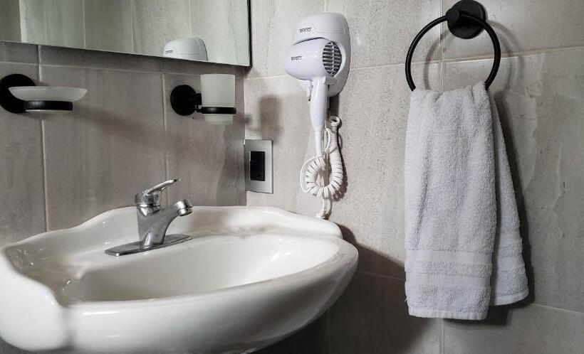 Quarto Deluxe, El Suburbio   Morelos Sur