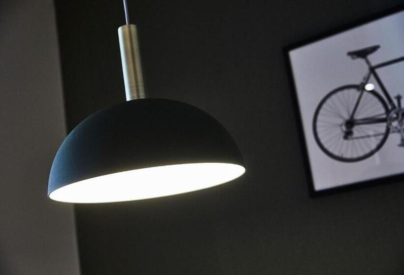 استودیو استاندارد با بالکن, Ipartment Wolfsburg