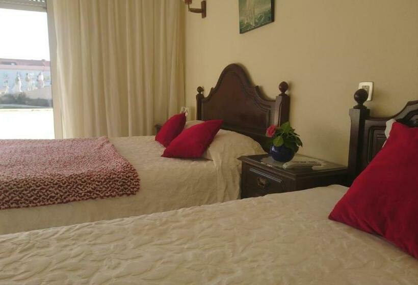 חדר סטנדרט לשלושה, Residencia Marto