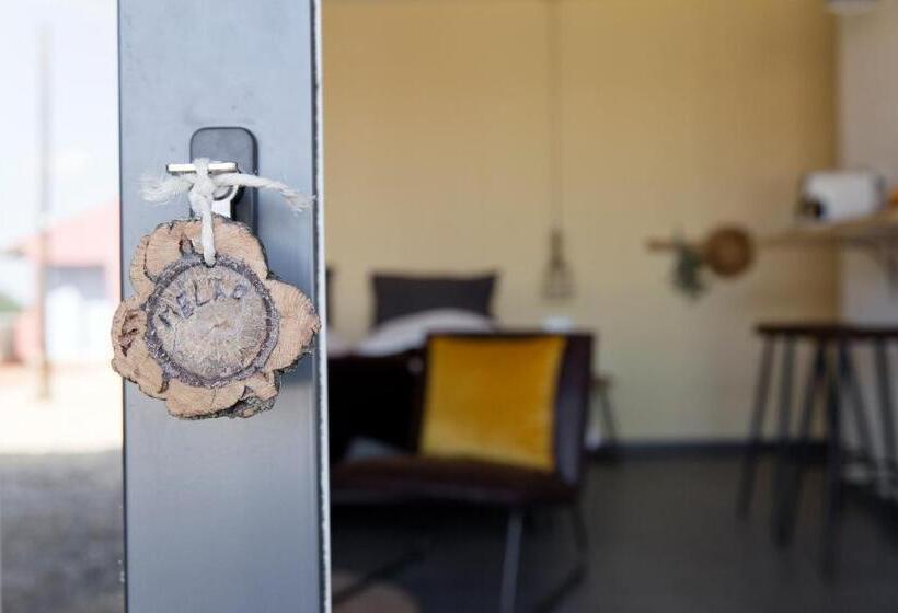 Номер Стандарт с Террасой, Trendy And Luxe B&b And Garden Suite