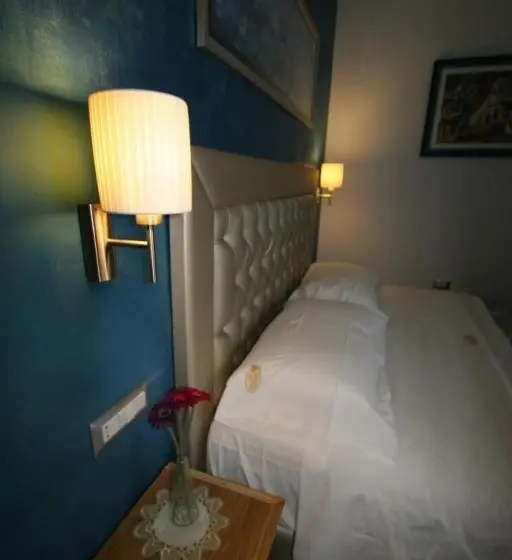 Juniorsviitti Merinäkymä, B&b Dea Fortuna
