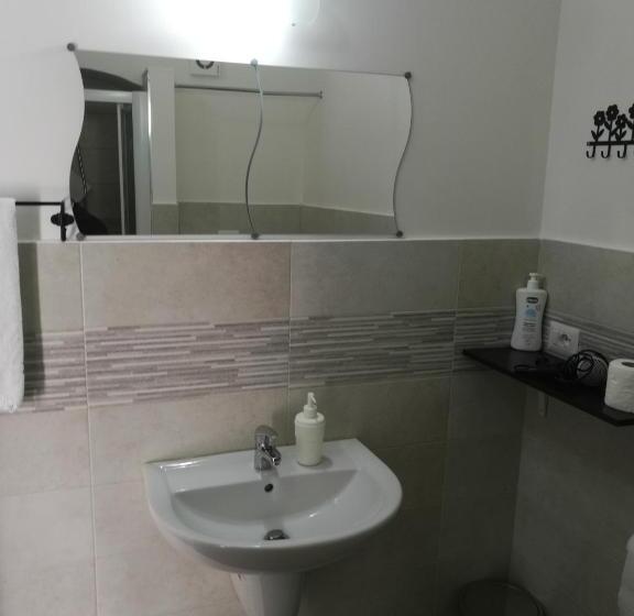 חדר סטנדרט לארבעה, La Dimora Di Roberto