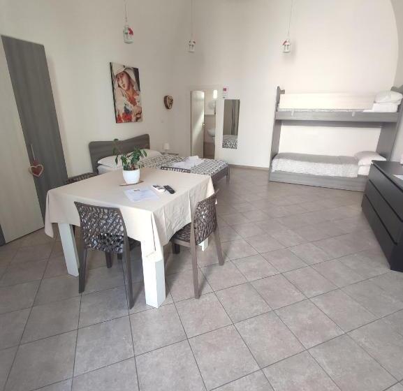 חדר משפחתי דלוקס, La Dimora Di Roberto