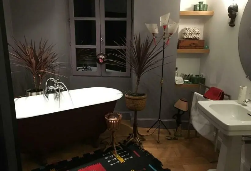 バルコニー付きスタンダードルーム, Côté Jardin, Chambres D’hôtes B&b