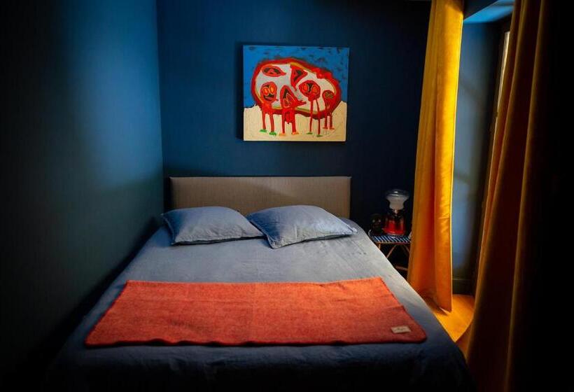 Номер Стандарт с Балконом, Côté Jardin, Chambres D’hôtes B&b