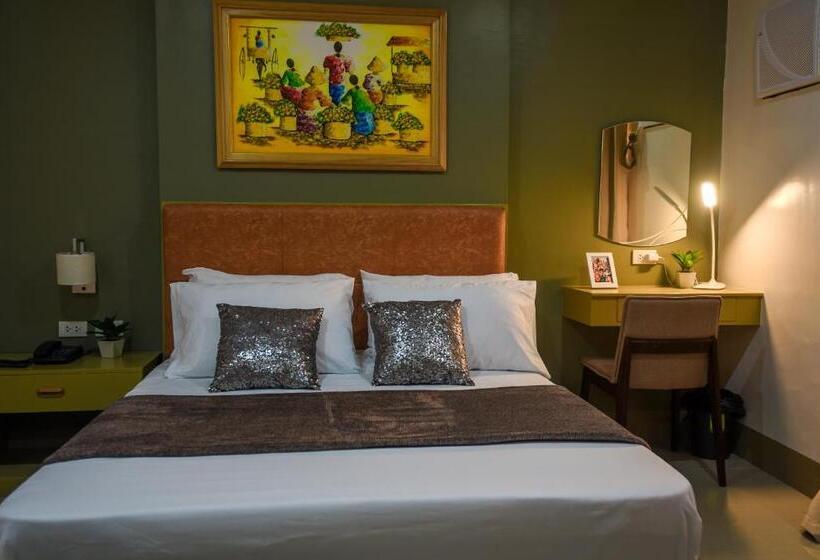 سوییت لوکس, Ett Hometel